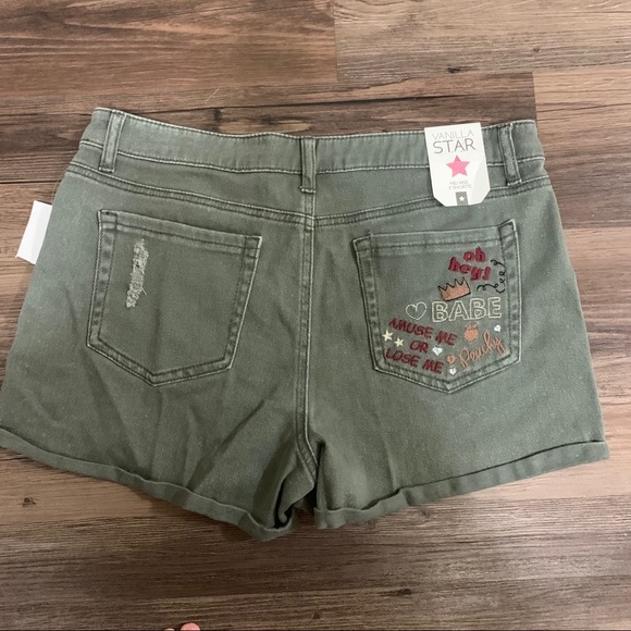Vanilla Star Olive Green Mid-Rise 3” Embroidered Shorts Size 13 - Picture 6 of 11
